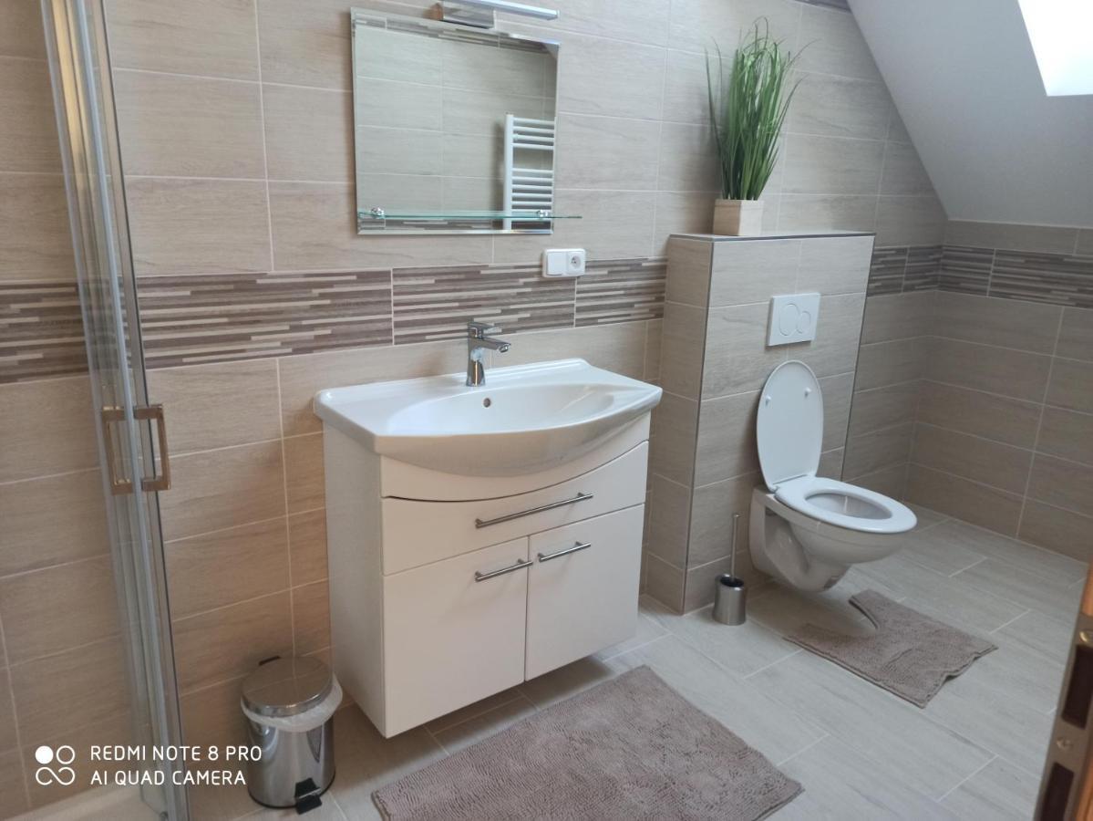 Familly Apartmens Dolni Dunajovice