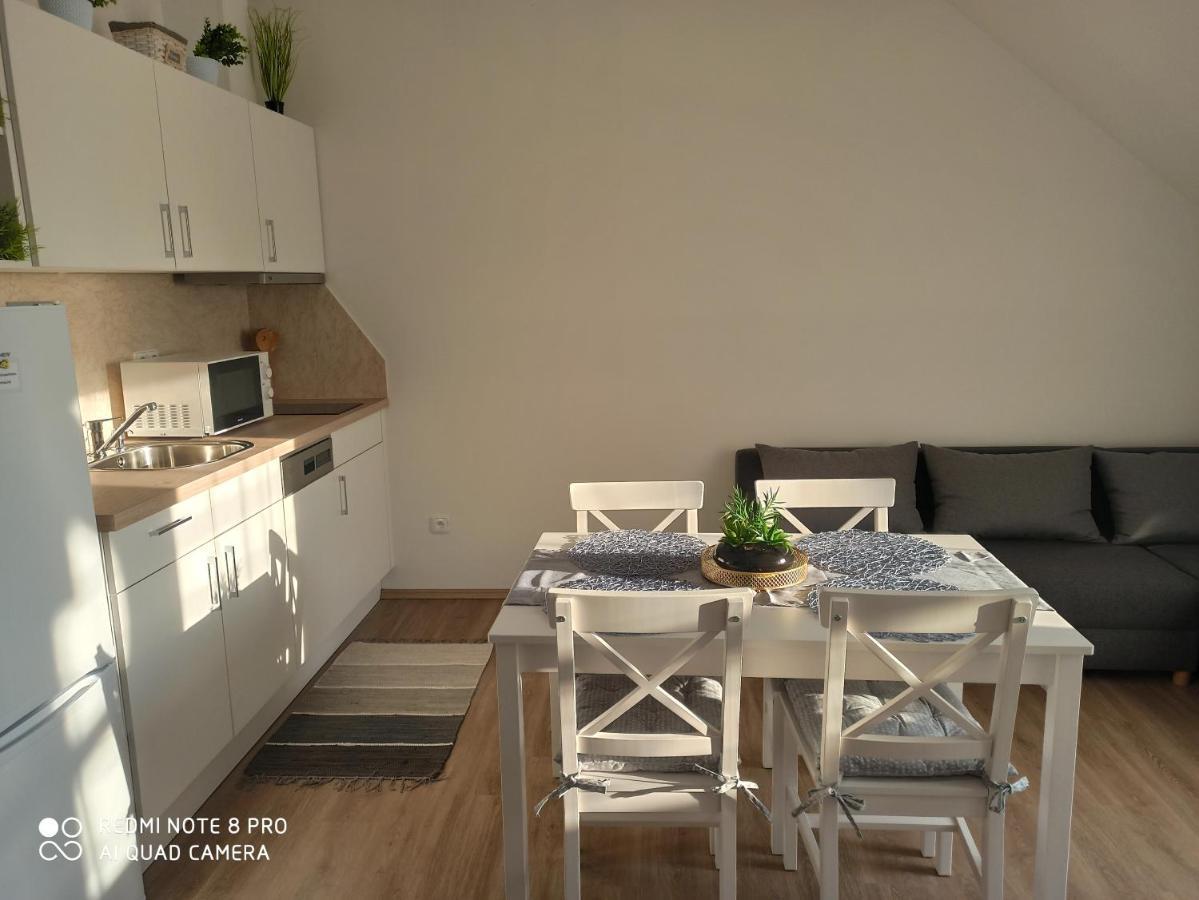 Familly Apartmens Dolni Dunajovice